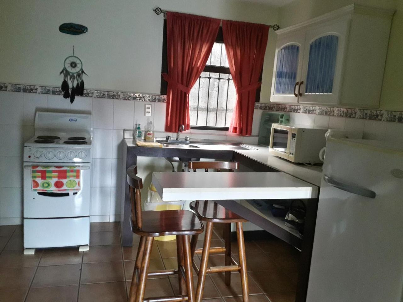 Dos Palmas Studio Apartments Río Segundo Esterno foto